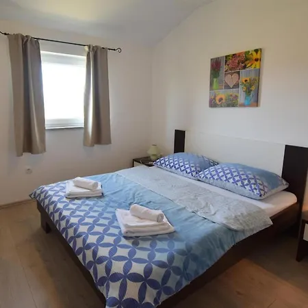Apartment Mario
